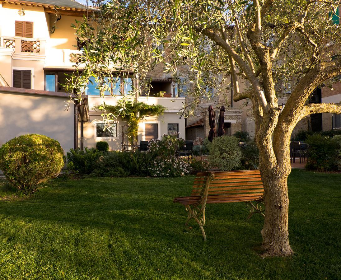 La Rocca Guest House&Spa Montefalco Exterior foto